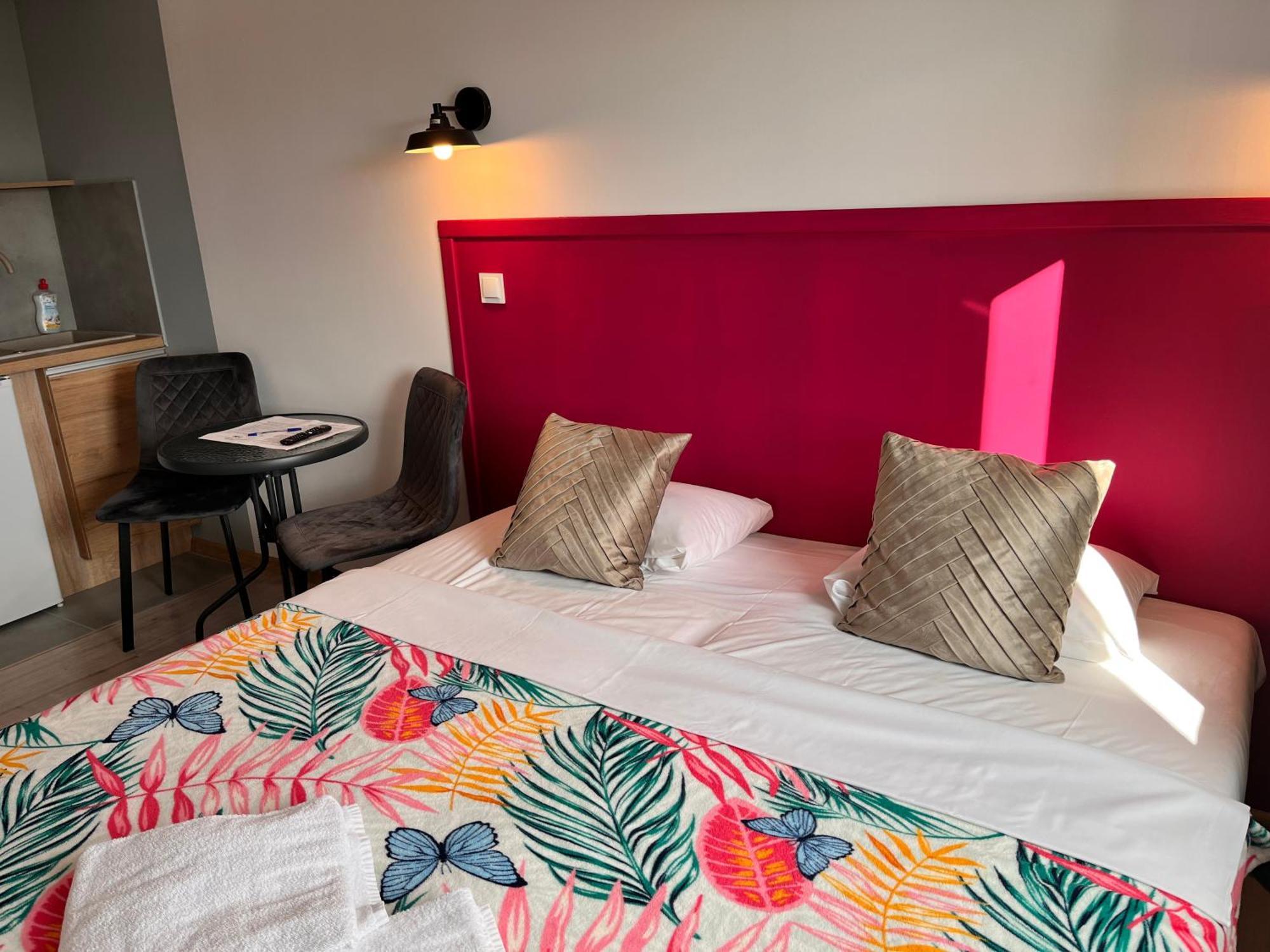 3 Budget Stay Apartments Zgorzelec Buitenkant foto