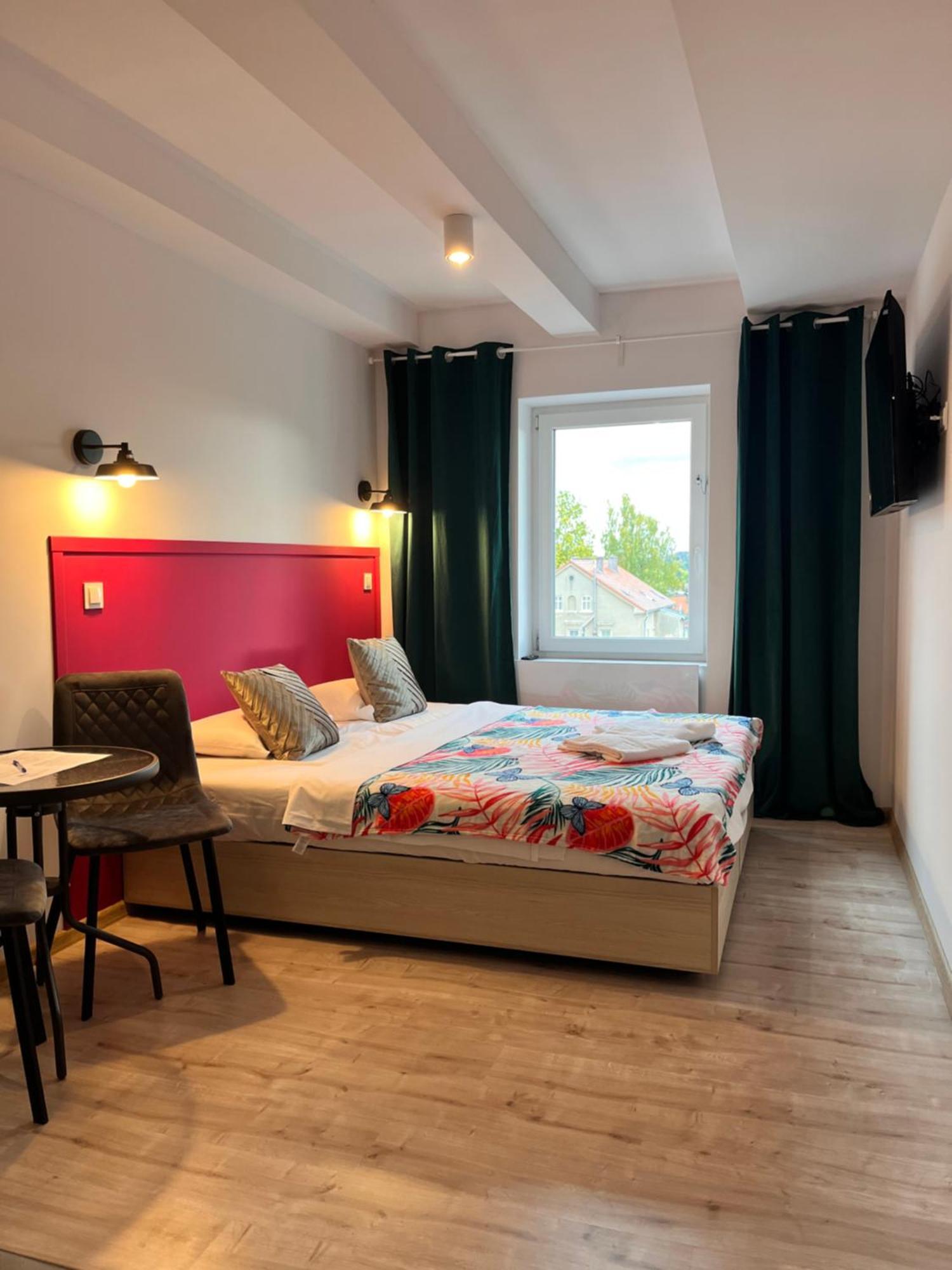 3 Budget Stay Apartments Zgorzelec Buitenkant foto