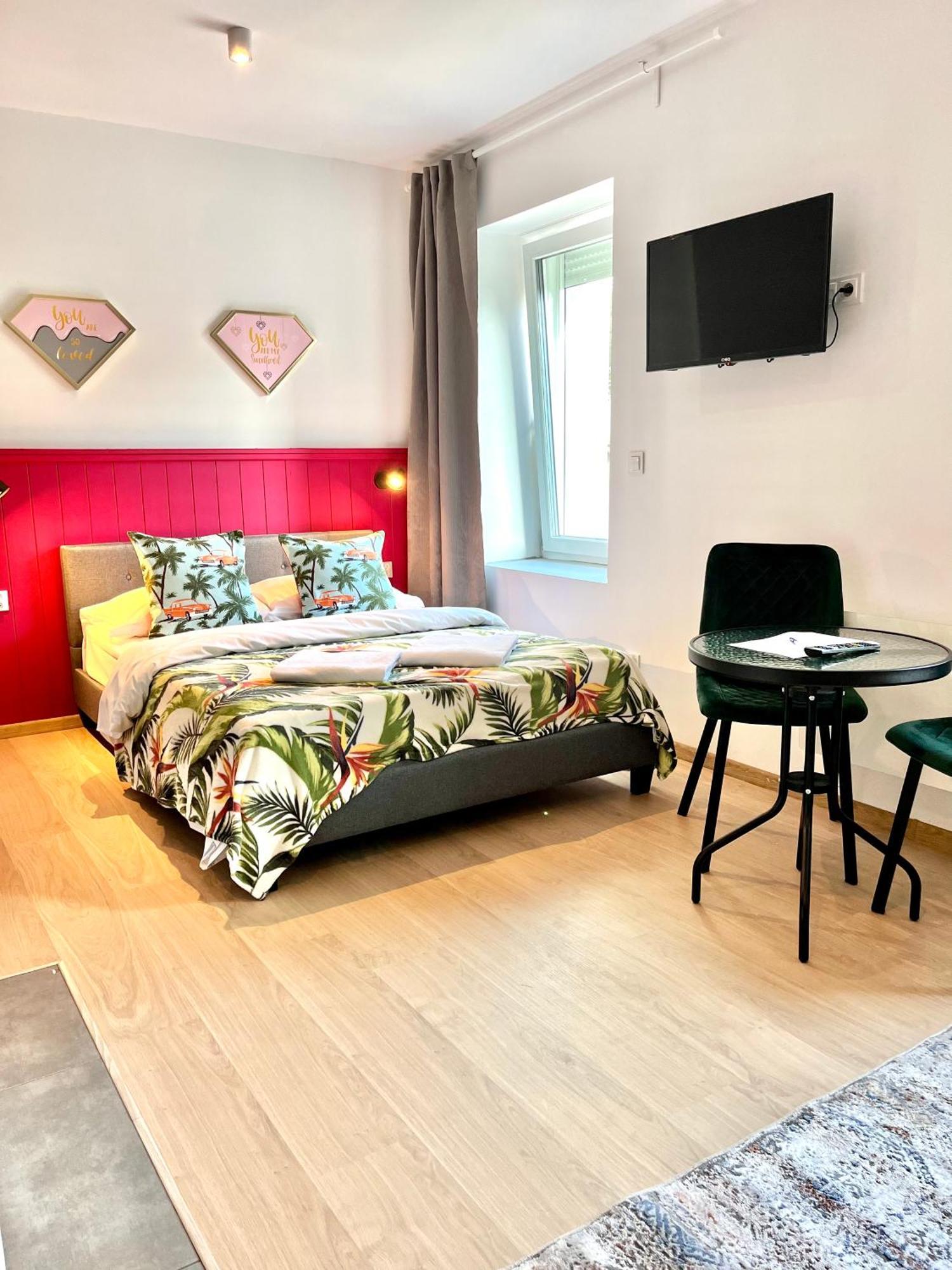 3 Budget Stay Apartments Zgorzelec Buitenkant foto
