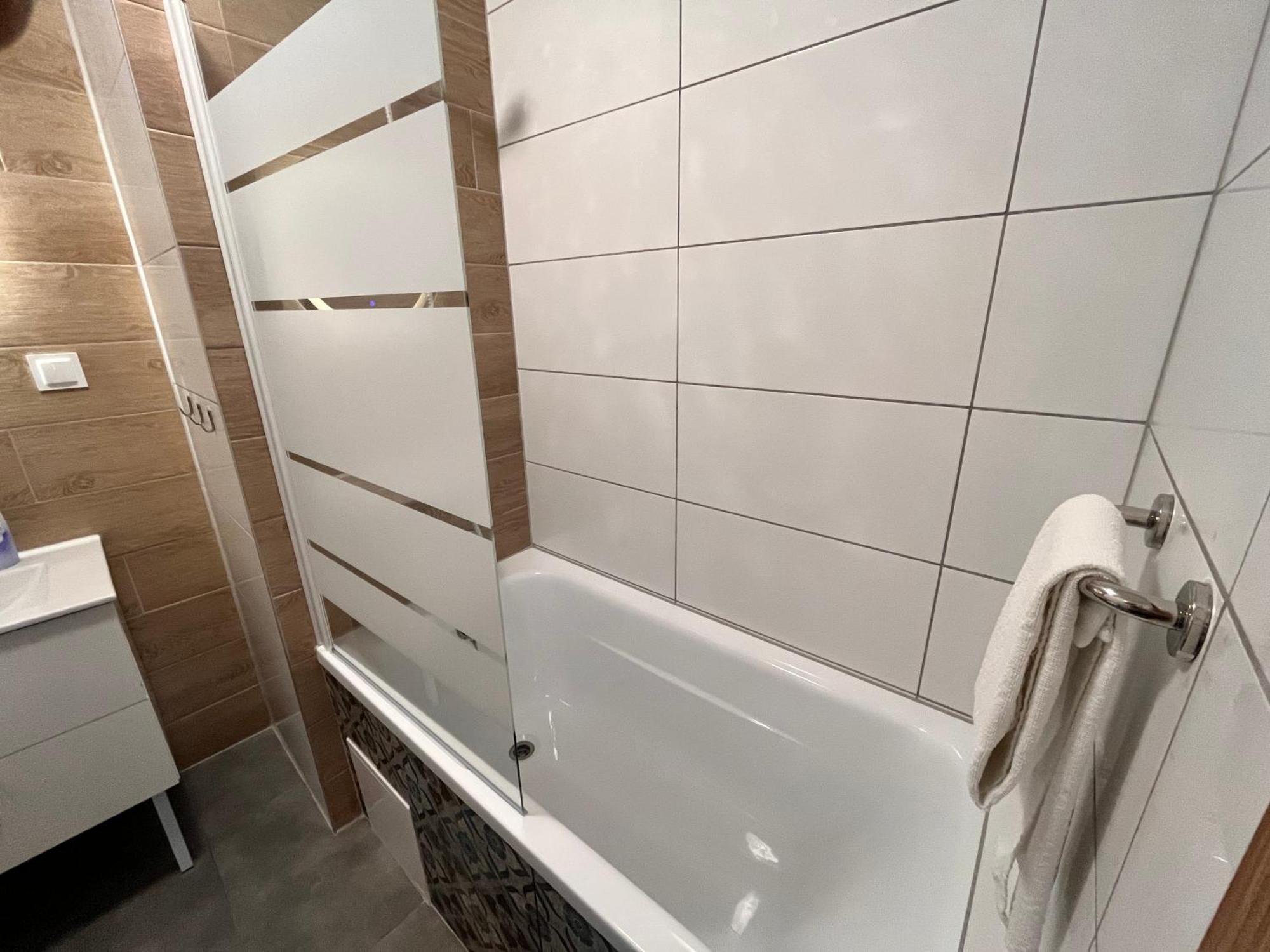 3 Budget Stay Apartments Zgorzelec Buitenkant foto