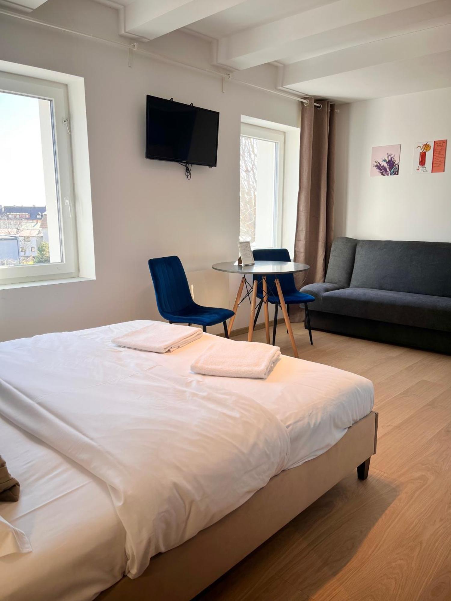 3 Budget Stay Apartments Zgorzelec Buitenkant foto