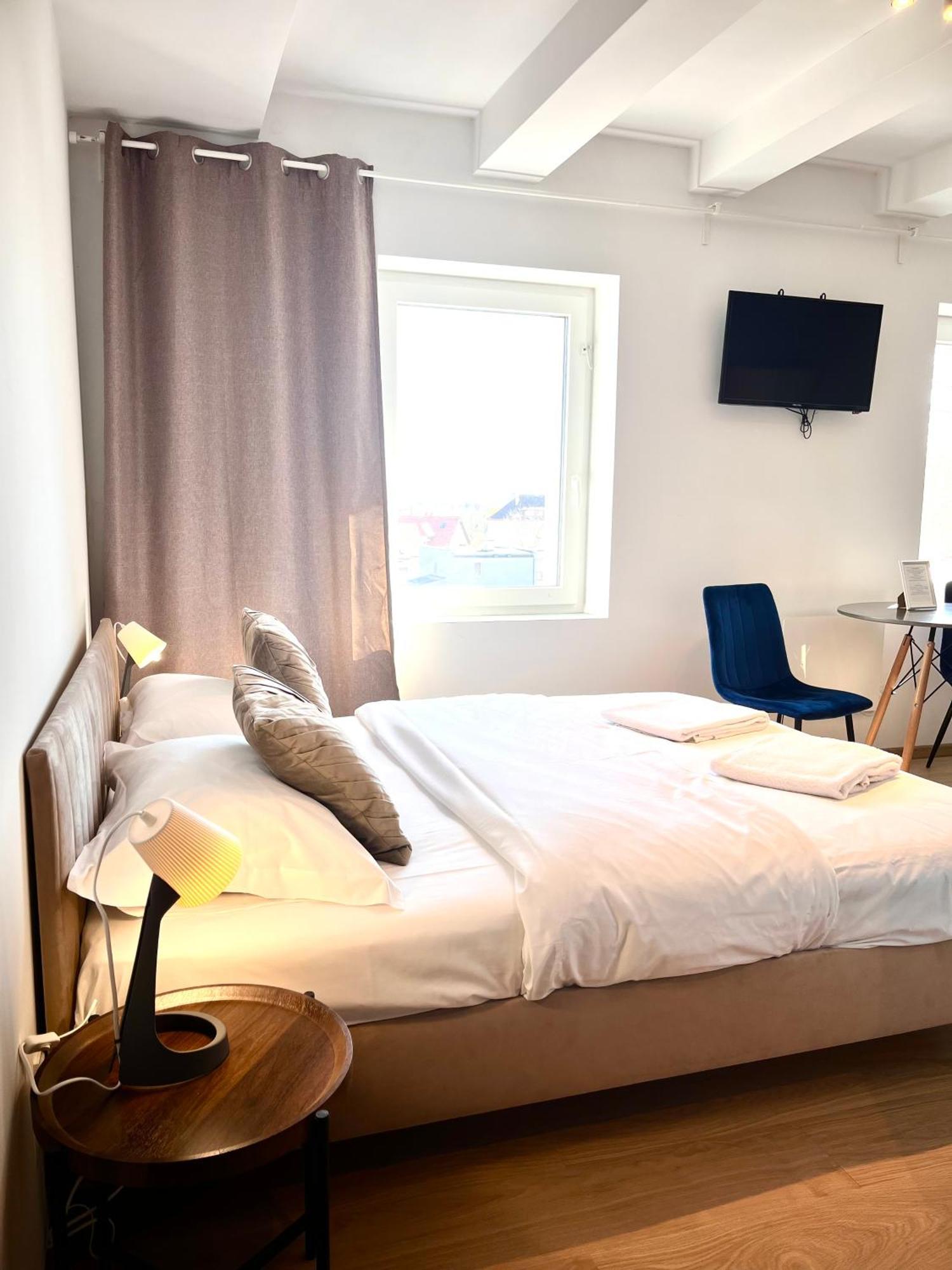 3 Budget Stay Apartments Zgorzelec Buitenkant foto