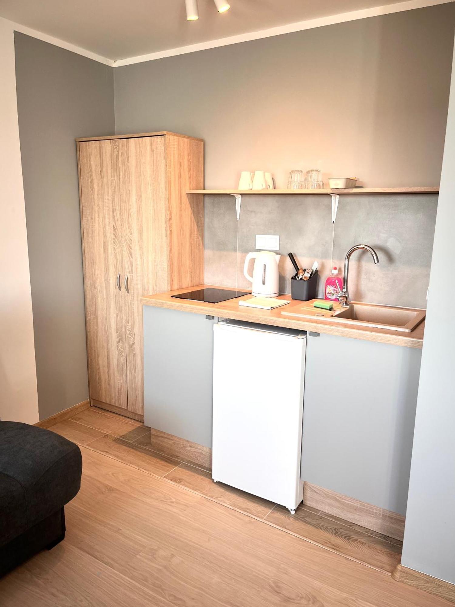 3 Budget Stay Apartments Zgorzelec Buitenkant foto